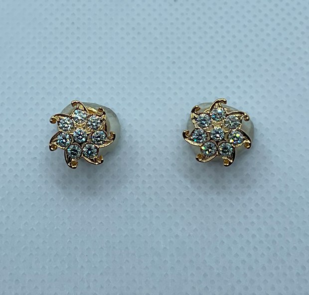 DIAMOND STUD&origin=Kodi